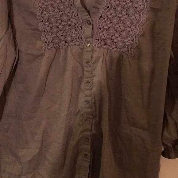 Bohemian or boho style Gap shirt - Picture 3 of 7